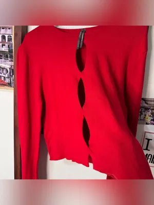 Anthropologie Twisted Cut-Out Sweater Red Knit Viscose Keyhole Long Sleeve Top thumbnail 5