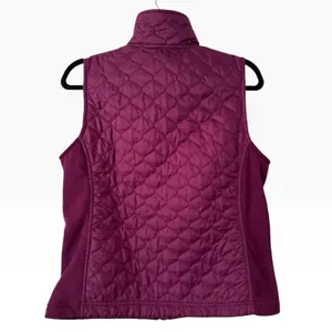 L.L Bean Purple Quilted Full Zip Vest Women’s Size Medium thumbnail 2