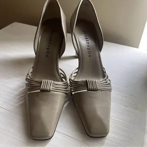 Apostrophe vintage leather upper pointed - toe pumps heels 7 U.S size tan thumbnail 2