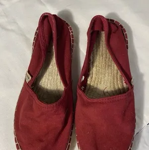 Steve Madden Red Espadrille Flats Womens Size 8 Slip On Canvas Shoes Preowned thumbnail 1