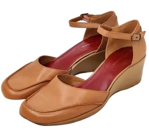 \Vintage tan Leather wedge mary Janes SZ 7.5 thumbnail 1