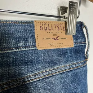 Y2K Hollister low rise jean shorts raw hem‎ size Shows size 26 thumbnail 5