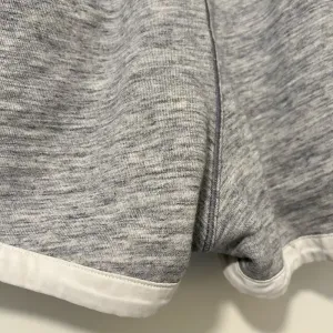 LULULEMON Cool & Collected Shorts 2.5”‎ in Heathered Space Dyed Nimbus thumbnail 6