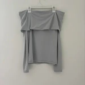 grey aritzia off the shoulder top  thumbnail 4
