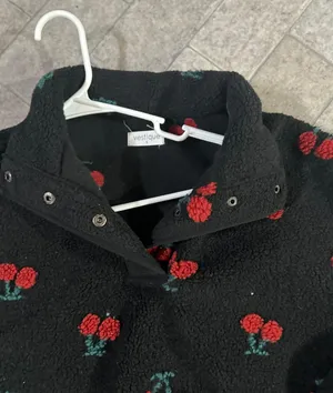 Vestique Sweater thumbnail 5