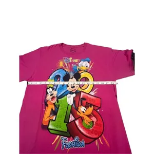 🔥 5/20🔥 Disney tee shirt Sz M thumbnail 3
