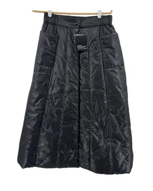 Black puffer snap front maxi skirt winter neutral pockets outdoor casual ski thumbnail 1