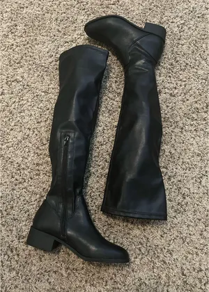 Steve Madden Knee-High Boots Black Size 8 thumbnail 2