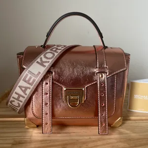 Michael Kors Purse thumbnail 1