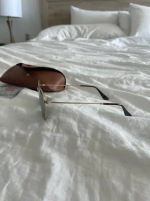 Reflective Ray-Ban Sunglasses thumbnail 5