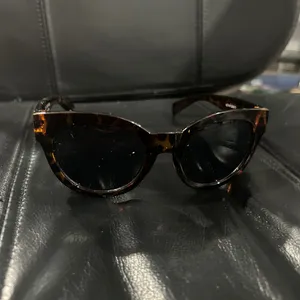 Tortoise Shell Sunglasses Brown thumbnail 8