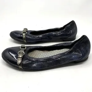 AGL Ballerina Flat‎ Shoes Cap Toe Metallic Patent Leather Navy Blue Size 8.5 thumbnail 10