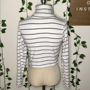 Garage Striped Longsleeve Turtleneck Top Black & White thumbnail 2