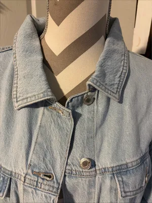 No Boundaries Women’s New! Light Blue Denim oversized Jacket size XL thumbnail 2