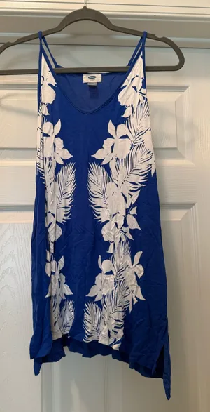 Blue Floral Print Spaghetti Strap Tank Top thumbnail 1