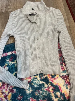 Brandy Melville Ribbed Button-Front Collared Sweater - Gray thumbnail 7