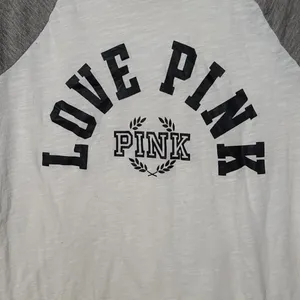 PINK - Victoria's Secret baseball 3/4 sleeve top sz S thumbnail 2