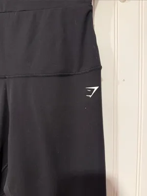 Gymshark Black High-Waist maternity Performance Leggings thumbnail 2