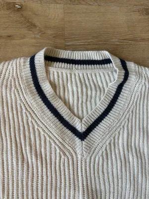 Cream Ribbed V Neck Sweater with Navy Blue Trim thumbnail 3