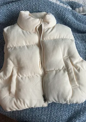 Double Zero Cropped Sweater Vest White thumbnail 1