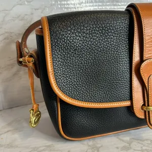 Dooney & Bourke Vtg equestrian blk Pebbled Leather with Brown Trim crossbody thumbnail 3