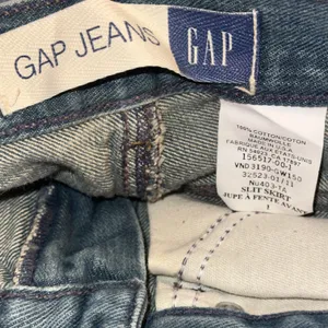 Vintage Y2K Denim Slit Skirt thumbnail 4