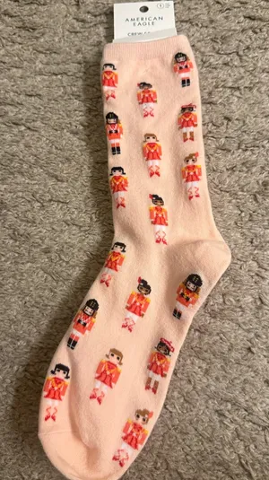 American Eagle AE Light Pink Christmas Nutcracker Ballet Women’s Crew Socks NWT thumbnail 1