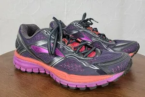 Brooks Ghost 8th Edition Womens Shoes 8.5 Purple Mesh DNA Loft Athletic Running thumbnail 1