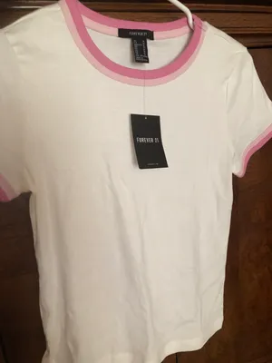 T-shirt thumbnail 1