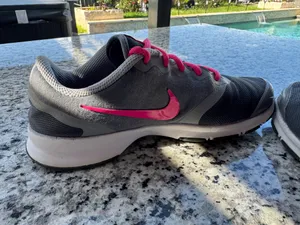 Nike Women's In-Season TR 4 training shoes in gray and pink thumbnail 6