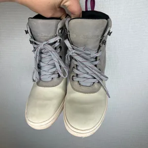 XTRATUF Salmon Sisters Leather Ankle Deck Boots Grey Cream LALW-104 Womens 7 thumbnail 2