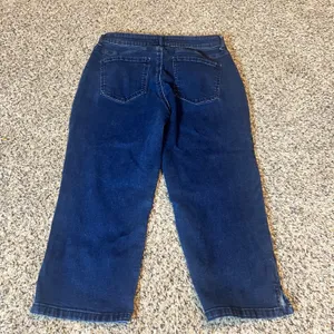 Croft & Barrow Womens Dark Wash Cropped Straight‎ Leg Jeans Size 10 thumbnail 9