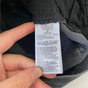 EUC | GAP women’s true‎ skinny black denim jeans — size 28 thumbnail 7