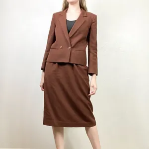 Vintage Jones New York Brown Professional Workwear Blazer & Skirt Suit thumbnail 2