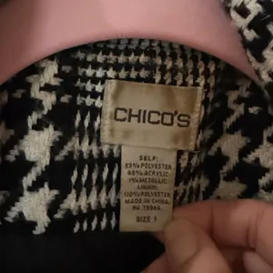 VINTAGE Chico's Black and White Patterned Jacket silver purple size 1 medium thumbnail 3