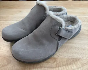 Clarks Roseville Clogs Light Brown Leather‎ Mules Womens Sz 7.5 M Comfort Shoes thumbnail 1
