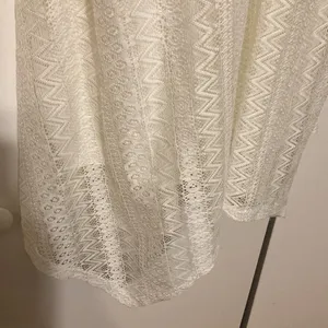 No Boundaries Size Medium (7-9) White Dress thumbnail 3