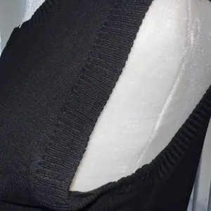 J.Crew Vintage Lightweight Slim Fit Black Sweater Vest Women’s Size M thumbnail 5