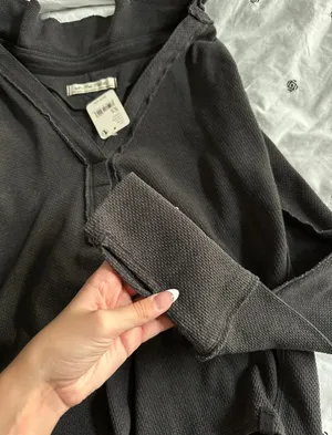 Black Size S thumbnail 3