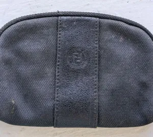 Fendi Black Leather Coin/Small Cosmetic Bag thumbnail 1