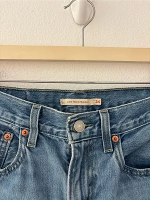 Levi’s low pro straight jeans medium wash thumbnail 3