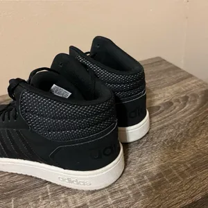 Women’s high top Adidas Black 9.5 thumbnail 7