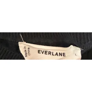Everlane Womens LOrganic Cotton Poncho Sweater Black Side Slit Crew Neck Ribbed thumbnail 5