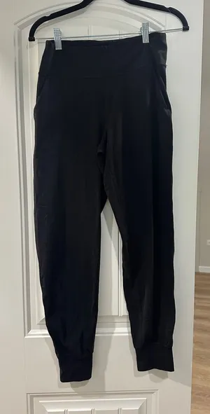 lululemon align joggers thumbnail 1