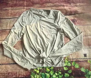 Athleta Light Green Long Sleeve Top Size S thumbnail 1