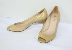 ladies PRADA 3inch heels size 38 with normal wear thumbnail 10
