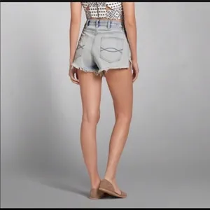 Abercrombie ✨ Destroyed Denim Shorts✨ thumbnail 2