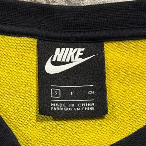 Nike Sweatshirt Y2K Grunge Preppy Clueless 90s Streetwear Retro Cozy Plaid Small thumbnail 3