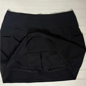 Athleta Black Action Skort Sz Small thumbnail 7