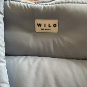 WILO The Label Sky~Baby Blue Large Puffer Tote Pocket Travel Bag Weekender 16X14 thumbnail 8